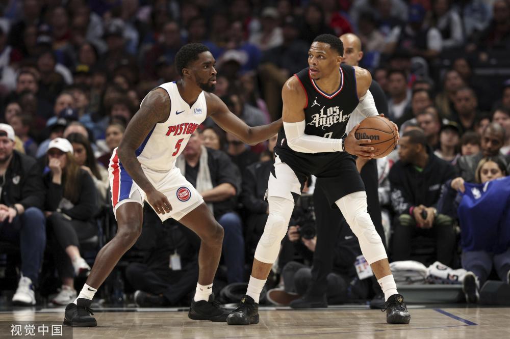 力是埃梅里 力是埃梅里